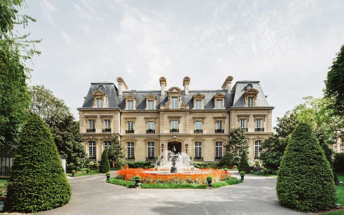 Best hotels downtown paris