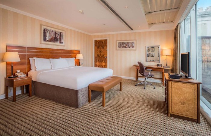Luxury hotels near paddington station london